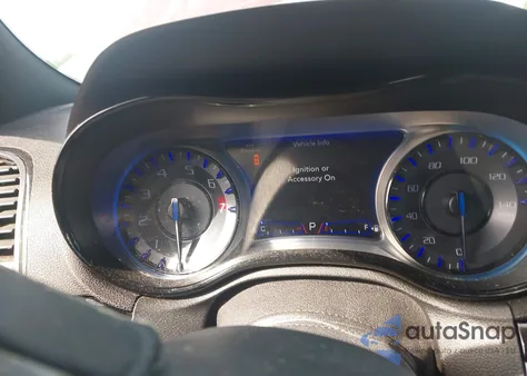 2018 Chrysler 300 300S из США, поврежденный, VIN 2C3CCABG0JH142824